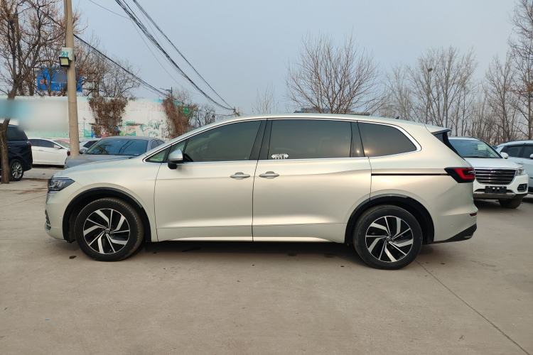 Used Volkswagen Viloran 2020 330TSI Luxury Edition
