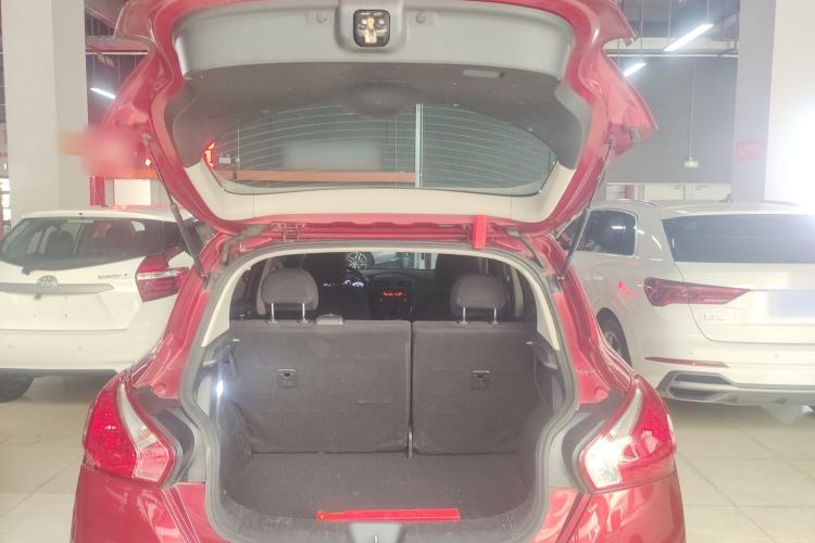 Used Nissan Tiida 2014 1.6L CVT Comfort Model