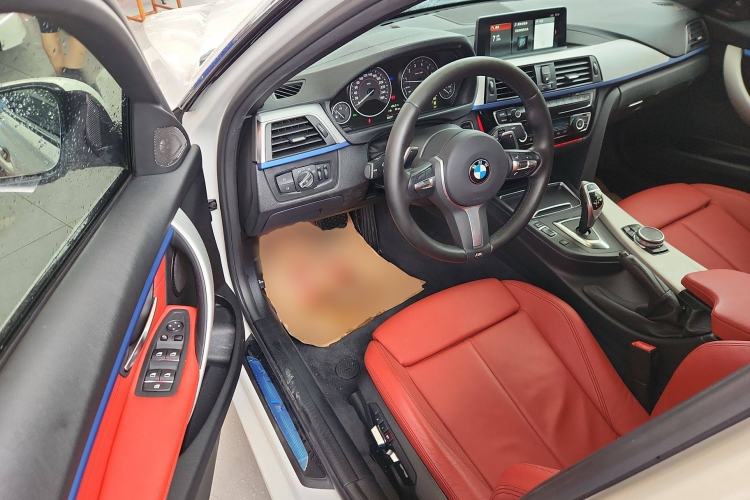 Used BMW 3 Series 2019 320i M Sport Package
