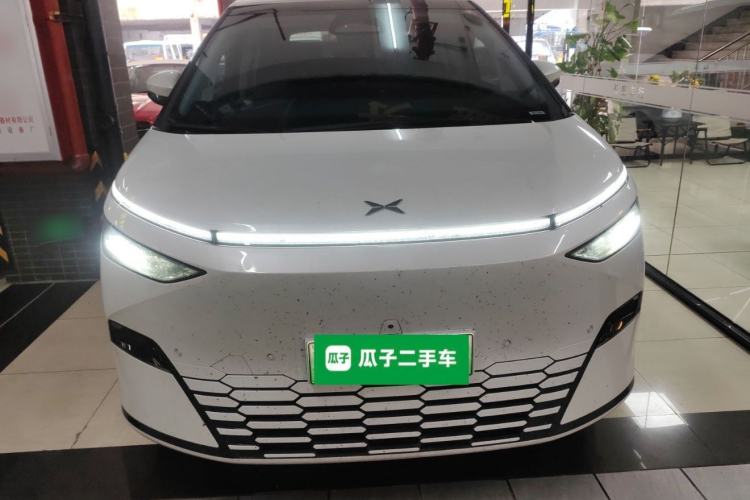 Used XPeng X9 2024 640 All-Wheel Drive High-Performance Max
