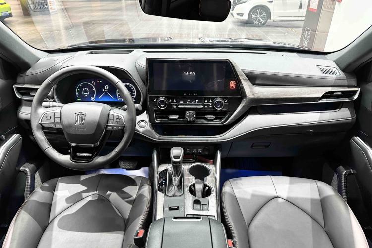 Used Toyota Crown Land Cruiser 2024 2.5L HEV Four-Wheel Drive Premium Edition