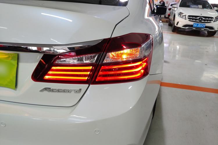 Used Honda Accord 2016 2.0L Elite Edition
