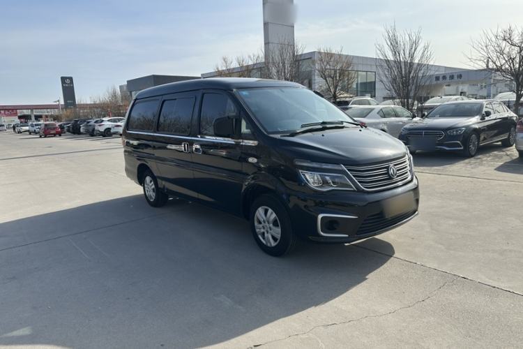 Used FORTHING Lingzhi 2020 M5L 1.6L Base Model 9 Seats
