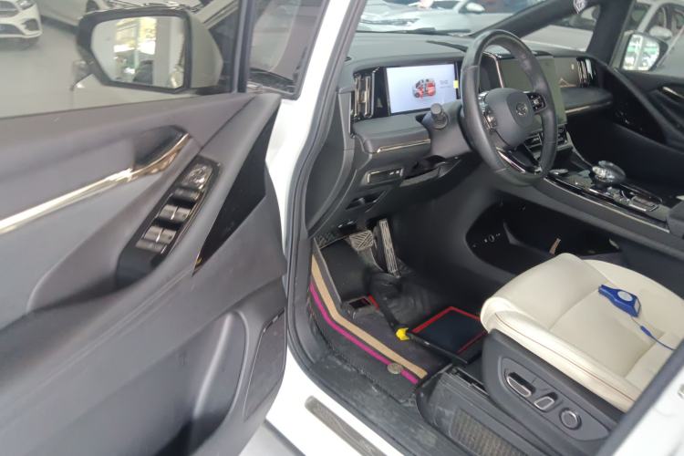 Used GAC Trumpchi M8 2023 Zongshi Series Dual-Motor YuZun Edition