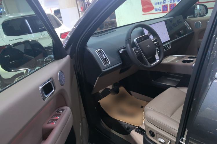 Used Li Auto L6 2025 Pro Smart Refresh Edition
