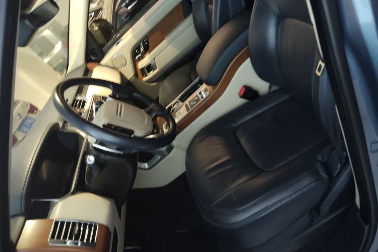 Used Land Rover Range Rover 2018 5.0 SC V8 AB Prestige Extended Version
