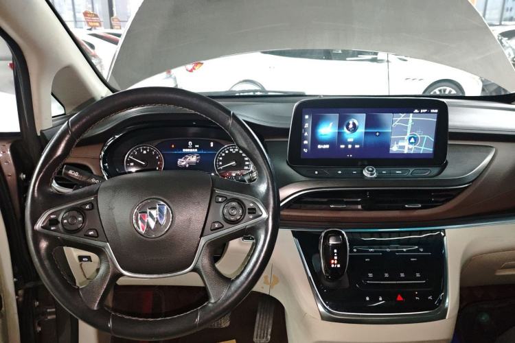 Used Buick GL8 2021 Land Cruiser Executive 652T Premium Model
