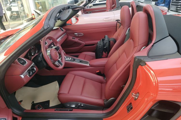 Used Porsche 718 2018 Boxster 2.0T
