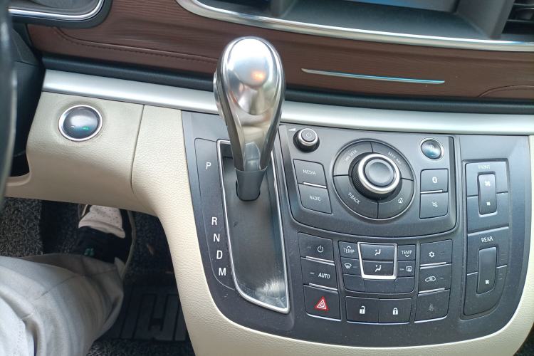 Used Buick GL8 2017 25S Luxury Version China V Standard
