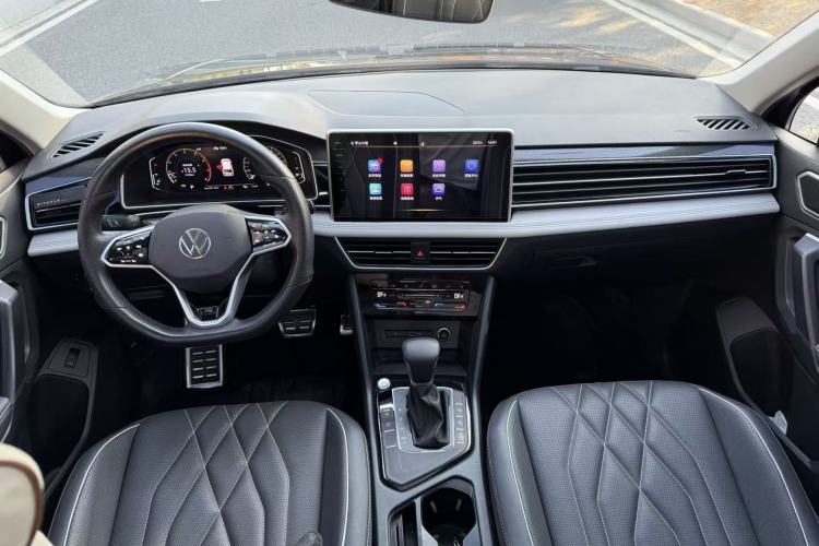 Used Volkswagen Tiguan L 2022 330TSI Automatic Two-Wheel Drive R-Line Enhanced Edition
