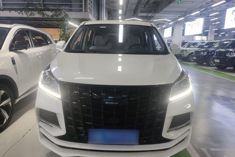 Used Oshan Cosmos 2022 1.5T Automatic Business Model
