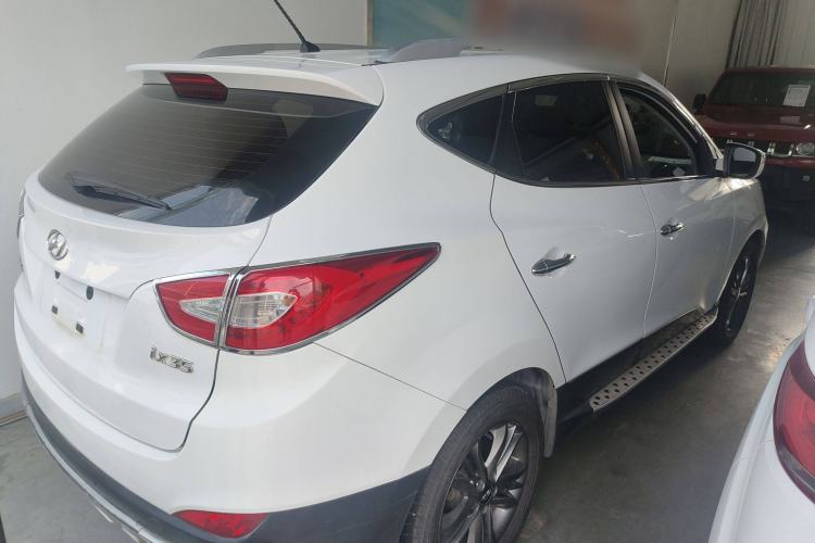 Used Hyundai ix35 2013 2.0L Automatic Two-Wheel Drive Smart GLS China IV Standard