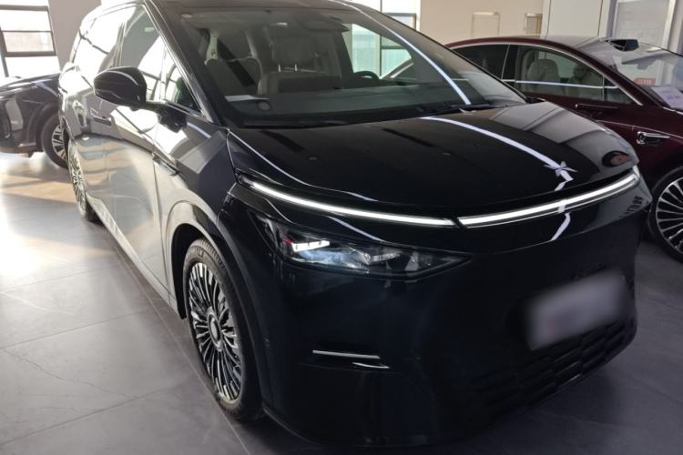 Used XPeng X9 2025 740 Ultra-Long Range Max