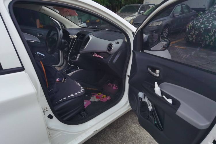 Used Oshan Benni E-Star 2021 National Edition Xin Yue Version (Fast-Charging Edition) Lithium Iron Phosphate (31.95 kWh)
