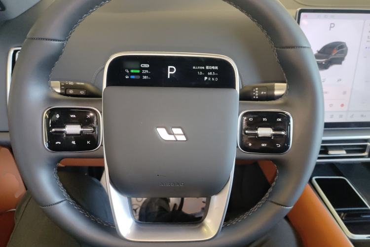 Used Li Auto L8 2025 Ultra Smart Refreshed Edition
