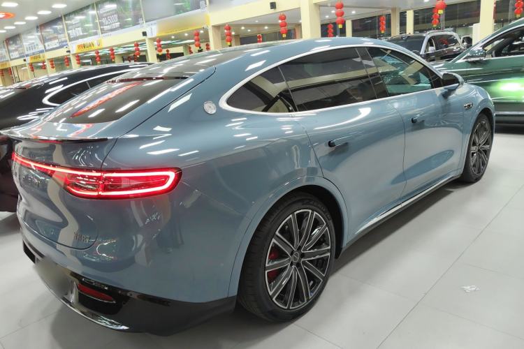 Used Hima Luxeed R7 2024 All-Electric 736 km Ultra
