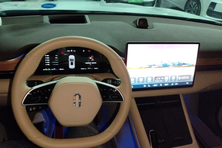 Used Hima AITO M7 2024 1.5T Intelligent Driving 4WD Max Edition 5 Seats
