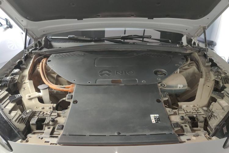 Used Nio ES8 2023 75 kWh Executive Edition
