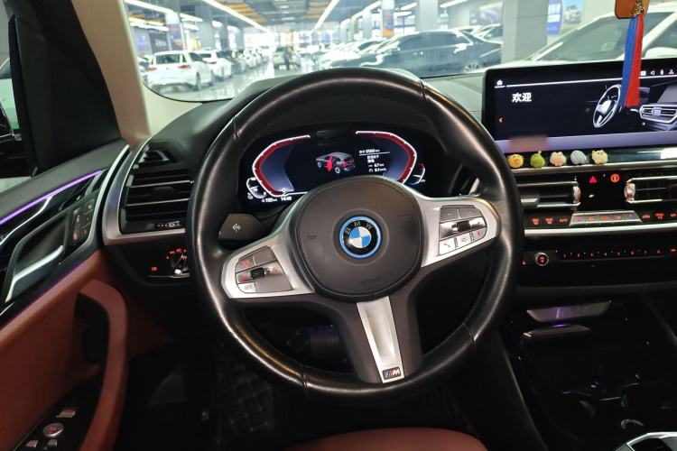 Used BMW iX3 2022 Updated Leading Version
