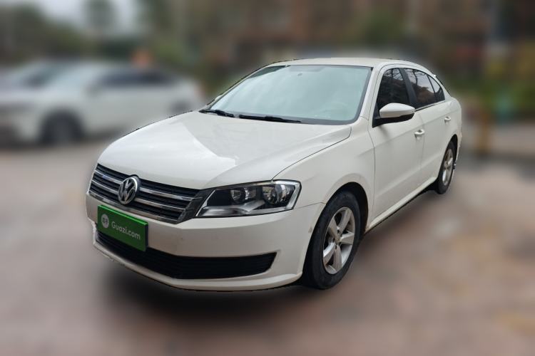 Used Volkswagen Lavida 2013 Revised Classic 1.6L Automatic Fashion Edition