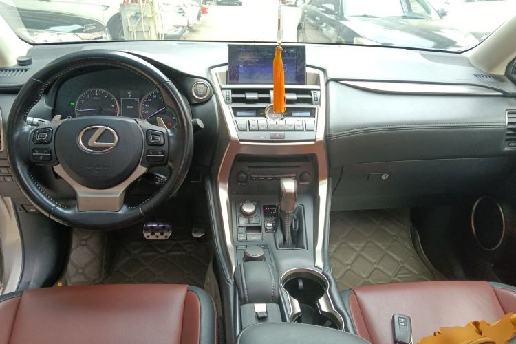 Used Lexus NX 2015 200T All-Wheel-Drive Fēngshàng Edition
