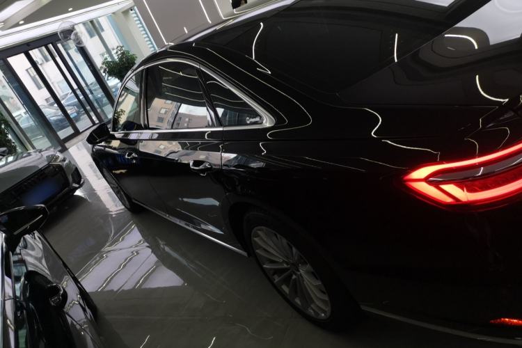 Used Audi A8 2022 A8L 50 TFSI quattro Comfort Edition Collector's Model
