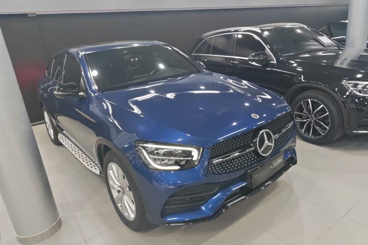 Used Mercedes-Benz GLC Coupe 2021 GLC 260 4MATIC Coupe SUV
