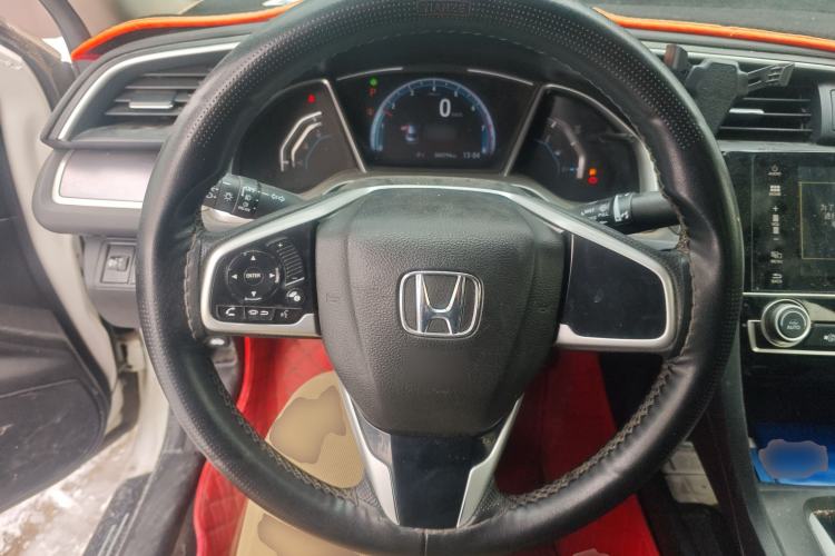 Used Honda Civic 2016 220TURBO CVT Luxury Edition
