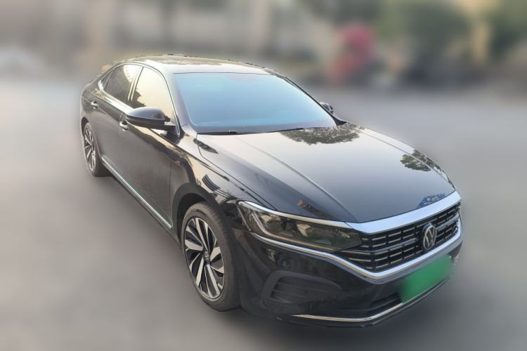 Used Volkswagen Passat 2025 Premium Version 380TSI Dragon Edition
