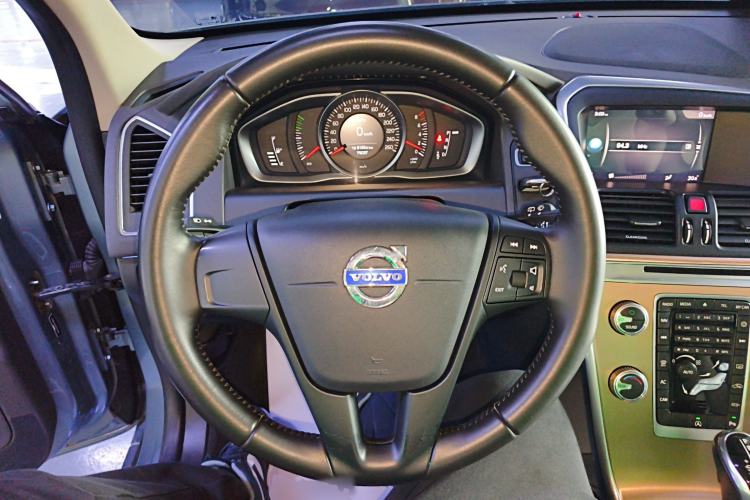 Used Volvo XC60 2017 T5 Smart Upgrade Edition
