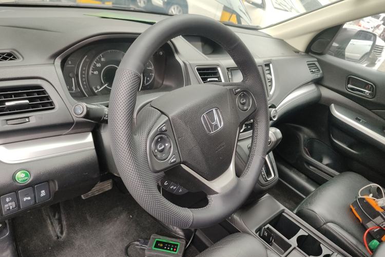 Used Honda CR-V 2015 2.4L two-wheel drive luxury version
