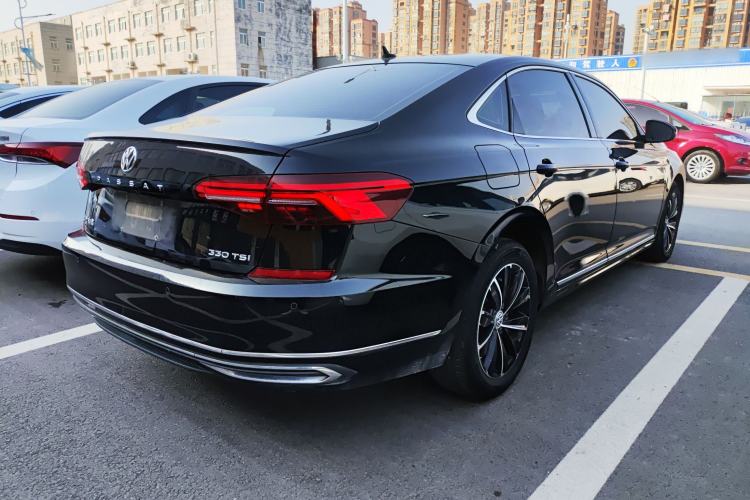 Used Volkswagen Passat 2019 330TSI Elite Edition China VI

