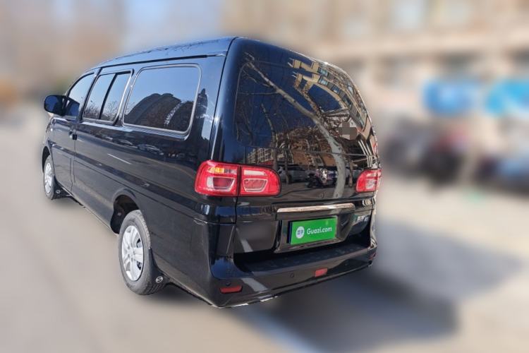 Used FORTHING Lingzhi 2023 M5L 1.6L Comfort 9-Seater