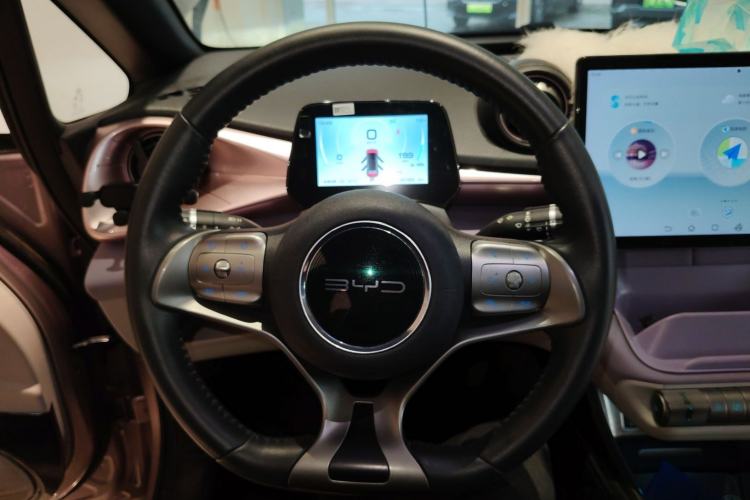 Used BYD Dolphin 2021 405 km Fashion Edition