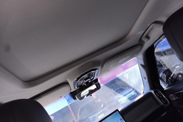 Used JETOUR Traveler 2023 2.0T All-Wheel-Drive CrossPRO
