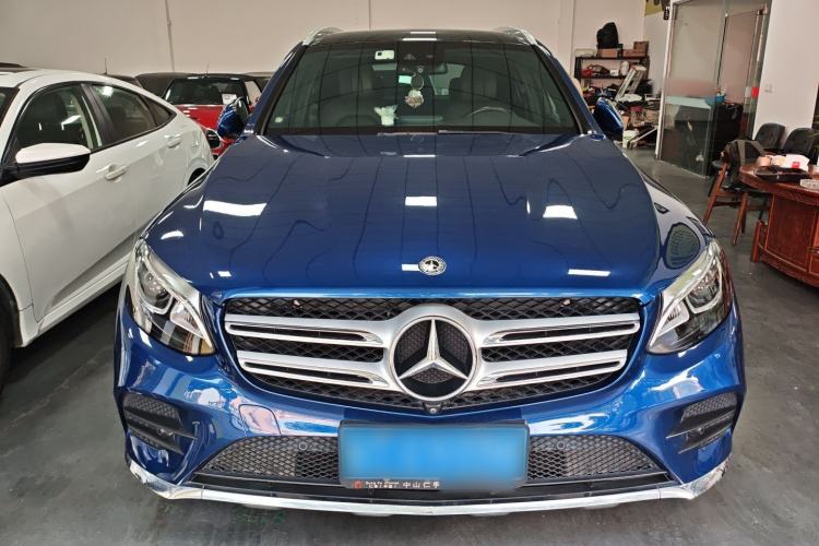 Used Mercedes-Benz GLC 2018 Facelift GLC 260 4MATIC Luxury Edition
