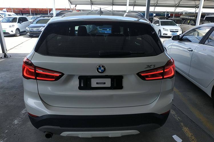Used BMW X1 2016 sDrive18Li Luxury Model

