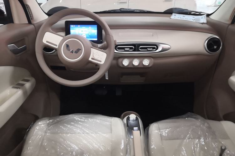 Used Wuling Hongguang MINIEV 2025 Four-Door Version Advanced Edition
