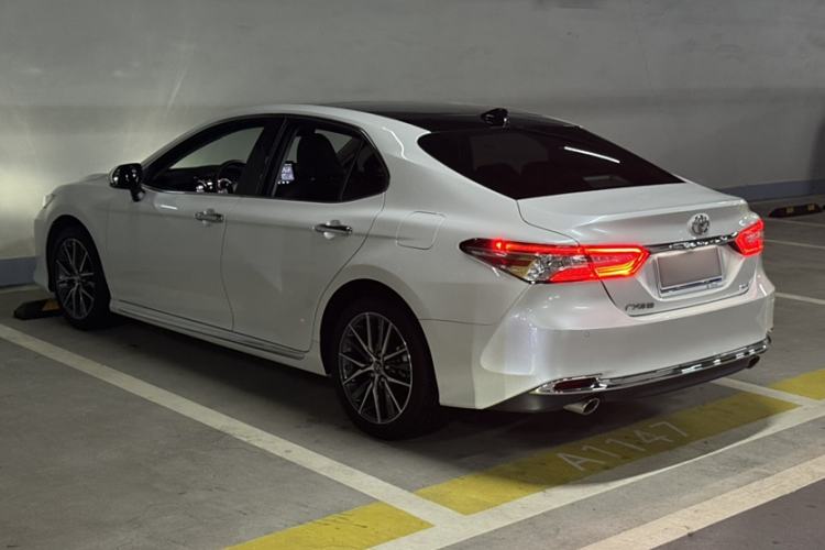 Used Toyota Camry 2023 2.5G Luxury Edition
