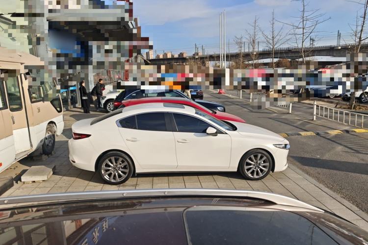 Used Mazda Mazda 3 Axela 2022 2.0L Automatic Zhi Rui Edition