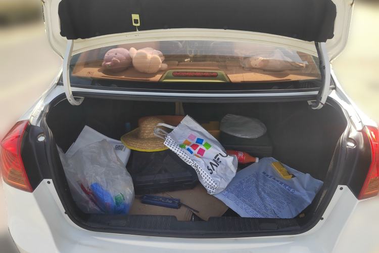 Used Buick Excelle 2013 1.5L Manual Luxury Model
