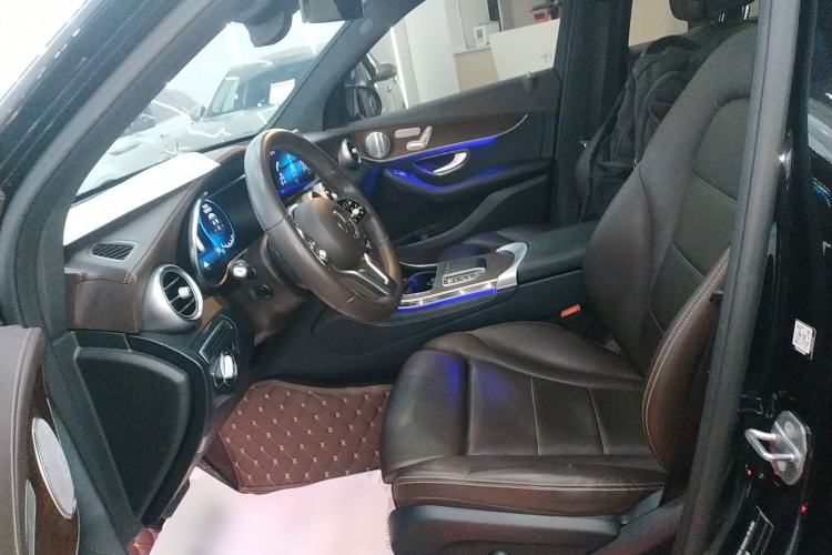 Used Mercedes-Benz GLC 2021 GLC 300 L 4MATIC Dynamic Model
