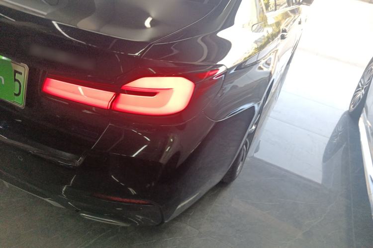 Used BMW 5 Series New Energy 2022 Restyled 535Le Pioneer Edition M Sport Package
