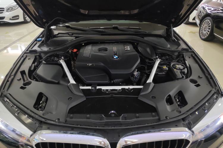 Used BMW 5 Series 2018 530Li Leading Model M Sport Package