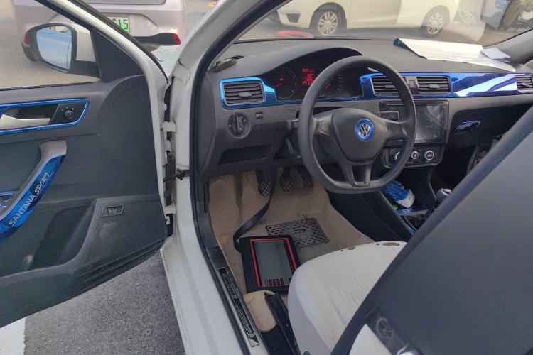 Used Volkswagen Santana 2016 1.4L Manual Fashion Edition