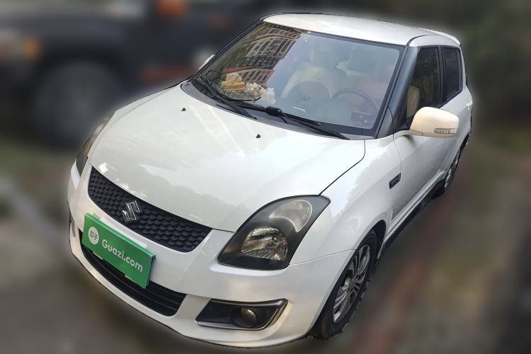 Used Suzuki Swift 2013 1.5L Automatic Standard Edition
