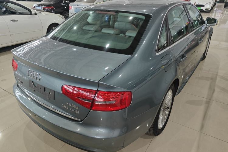 Used Audi A4L 2015 35 TFSI Automatic Comfort Model
