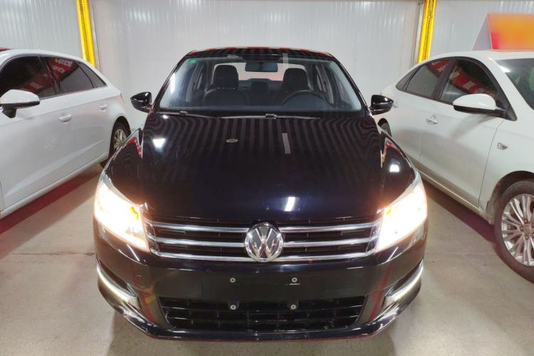 Used Volkswagen Santana 2015 1.4L Manual Fashion Edition