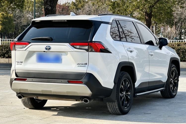 Used Toyota RAV4 2023 Dual-Engine 2.5L E-CVT Four-Wheel Drive Elite Plus Edition
