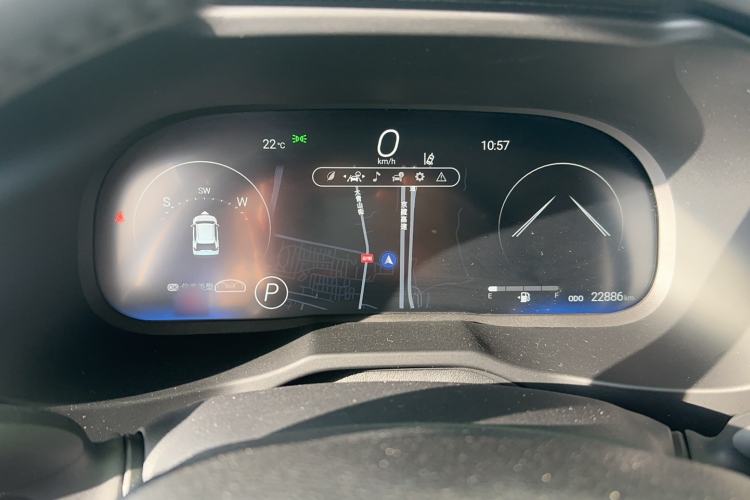 Used Toyota RAV4 2023 2.0L CVT Two-Wheel Drive 20th Anniversary Platinum Edition
